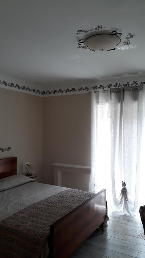 La Rezztella Bed & Breakfast Fondi Luaran gambar