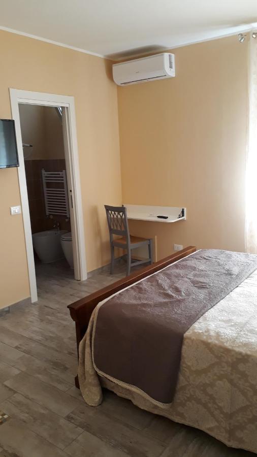 La Rezztella Bed & Breakfast Fondi Luaran gambar